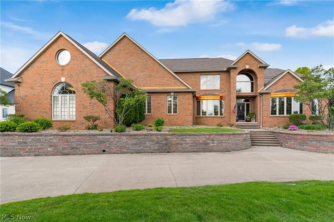 6182 Bertram Nw Avenue, Canton, OH 44718 - #1