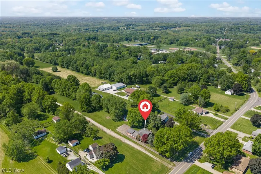 568 W Nimisila Road, Akron, OH 44319 - #3