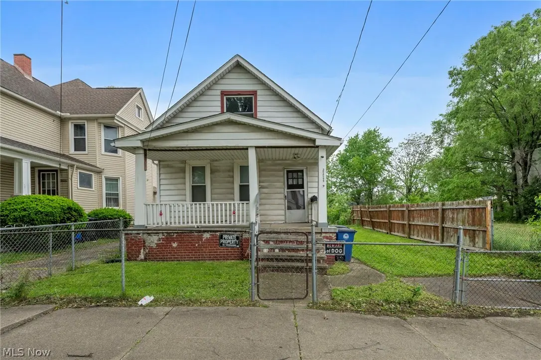 3524 Walton Avenue, Cleveland, OH 44113 - #1