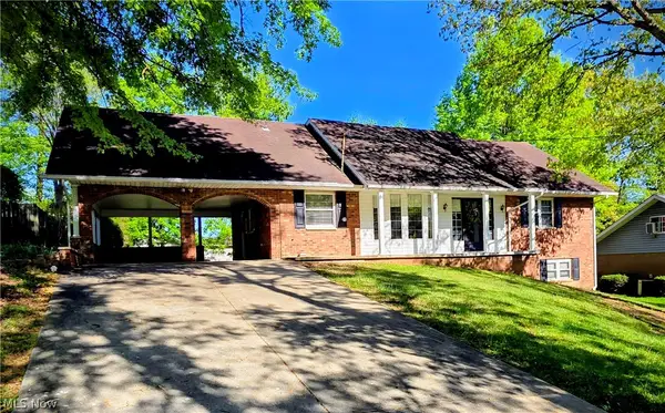 1239 Lakewood Circle, Washington, WV 26181
