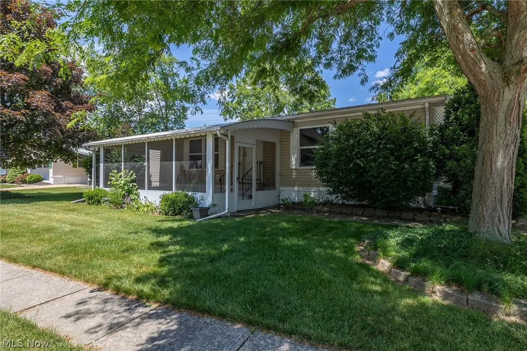 81 Periwinkle Drive, Olmsted, OH 44138 - #1