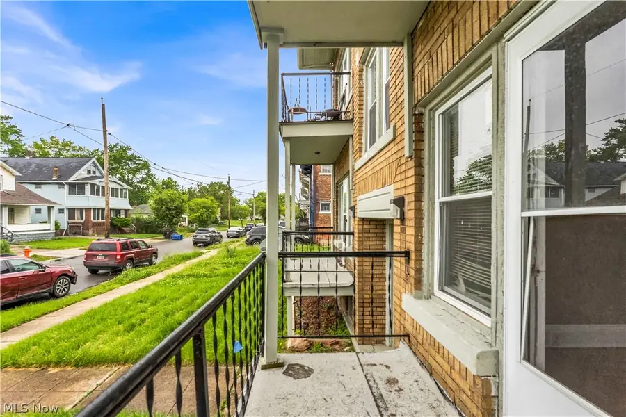 3301 E 143rd Street, Cleveland, OH 44120 - #3