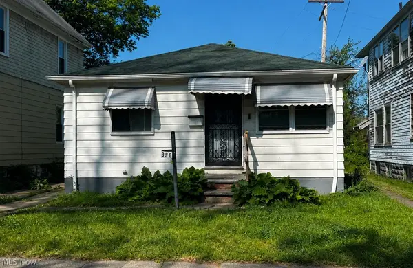 990 E 129th Street, Cleveland, OH 44108
