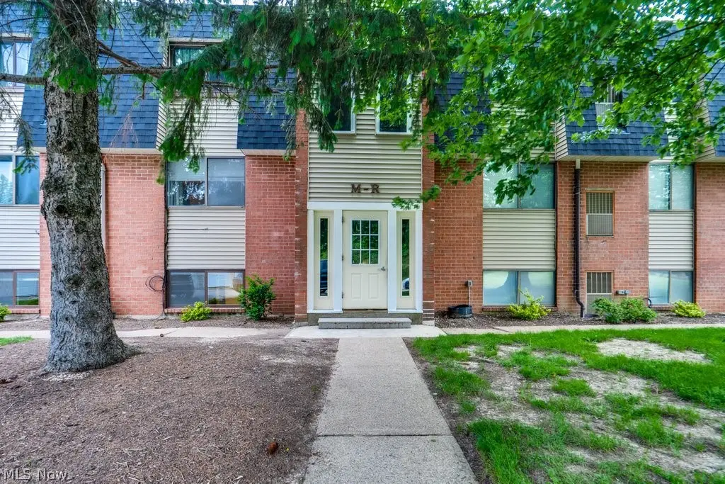 216 Moore Road #4M, Avon Lake, OH 44012 - #1