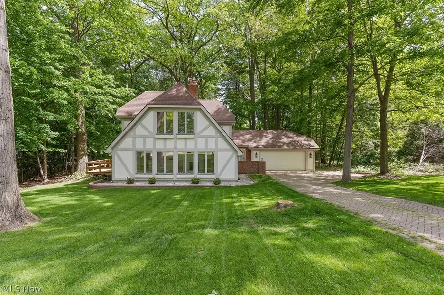 6165 Grandridge Pointe Drive, Concord, OH 44077 - #2