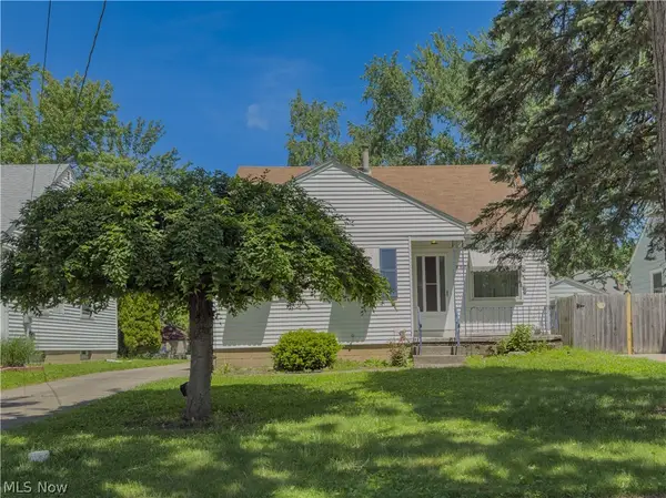 626 Princeton Avenue, Elyria, OH 44035