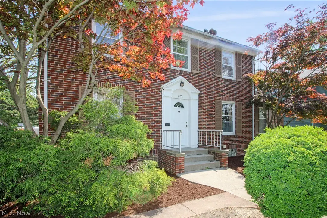 325 Jefferson Street, Port Clinton, OH 43452 - #1