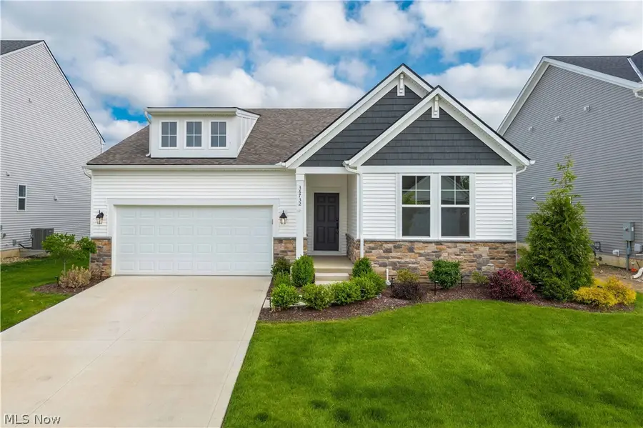 36732 Appian Way, North Ridgeville, OH 44039 - #2