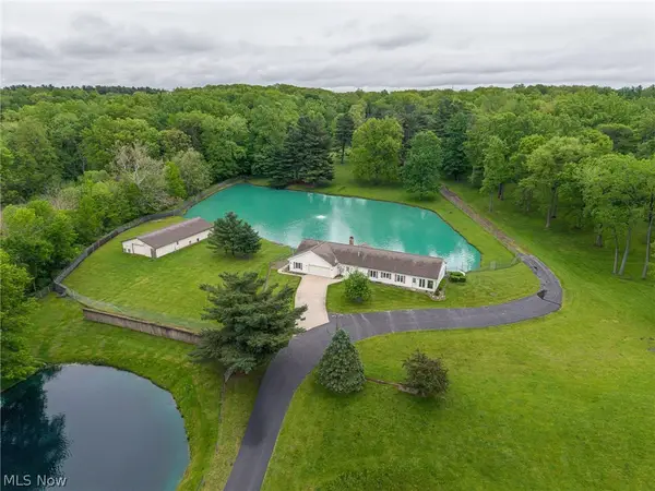 9541 N Bedford Road, Macedonia, OH 44056