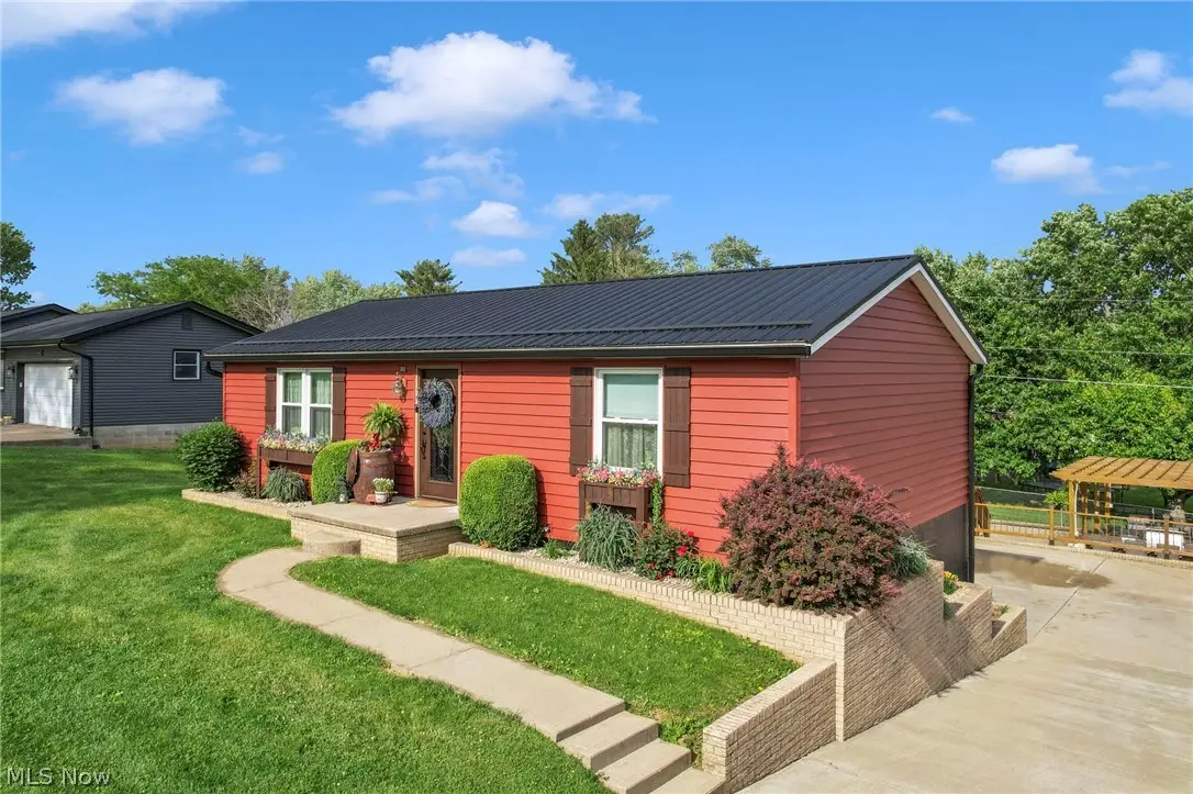 3720 Dona Drive, Zanesville, OH 43701 - #1