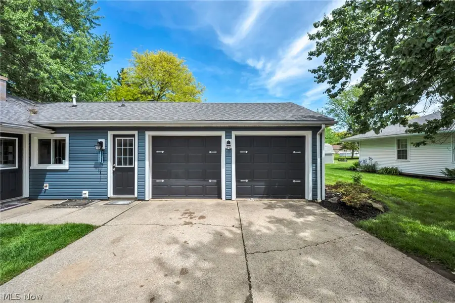 150 Greenbriar Drive, Aurora, OH 44202 - #2