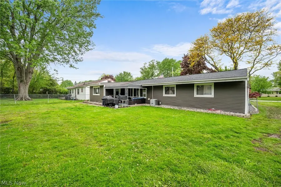 8498 Hallnorth Drive, Mentor, OH 44060 - #2