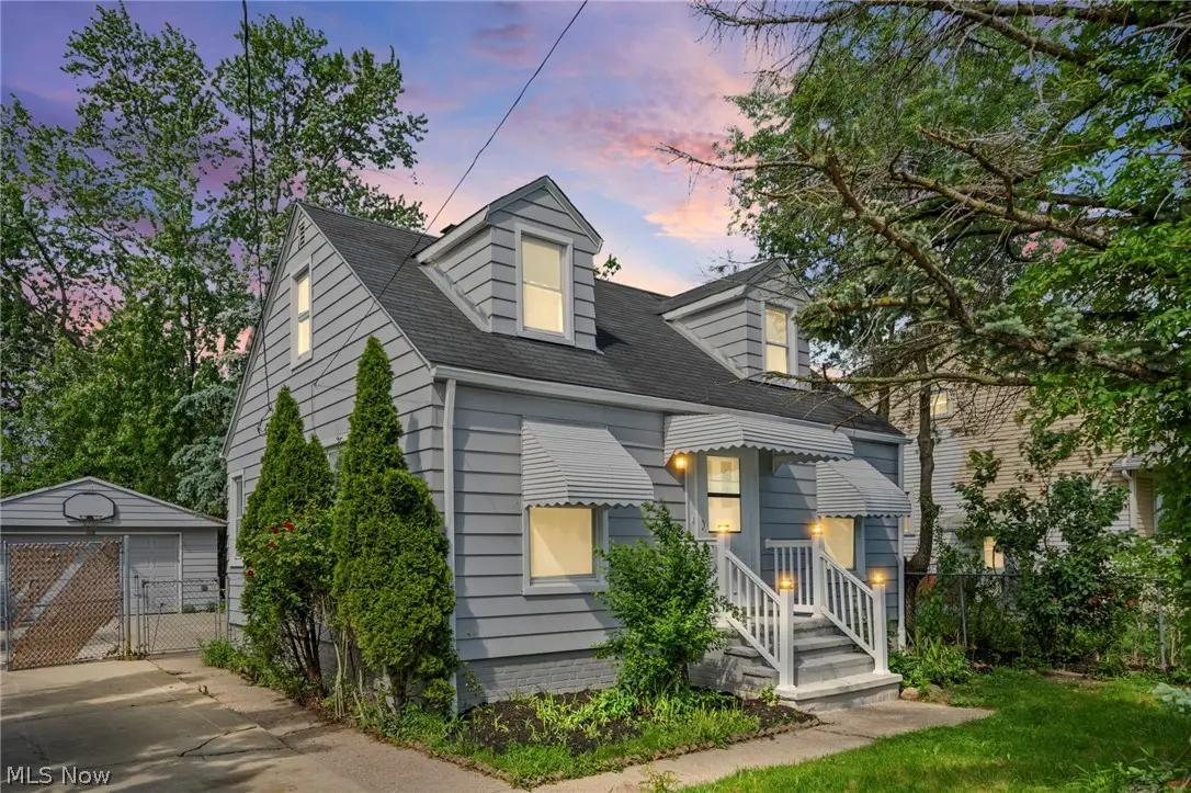 3854 W 116th Street, Cleveland, OH 44111 - #1