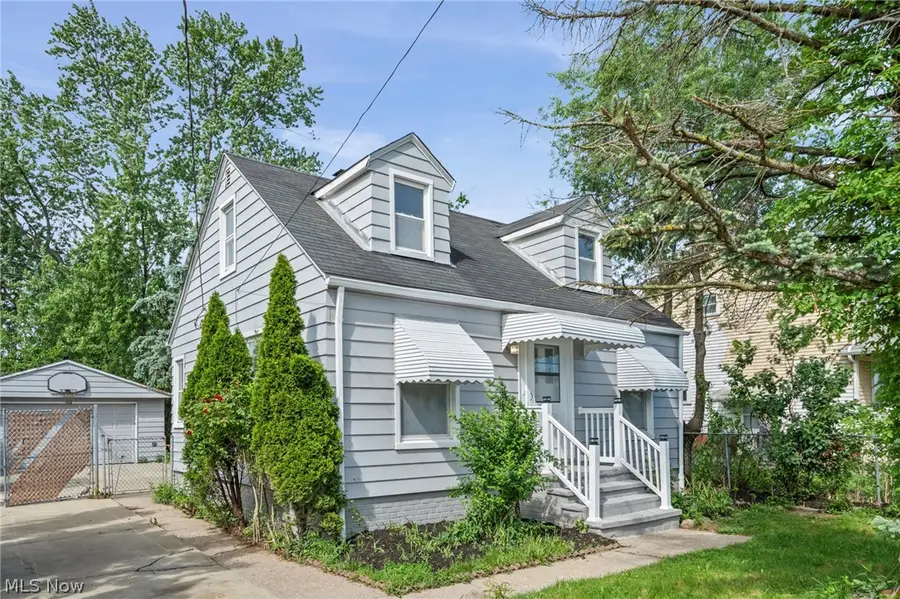3854 W 116th Street, Cleveland, OH 44111 - #2