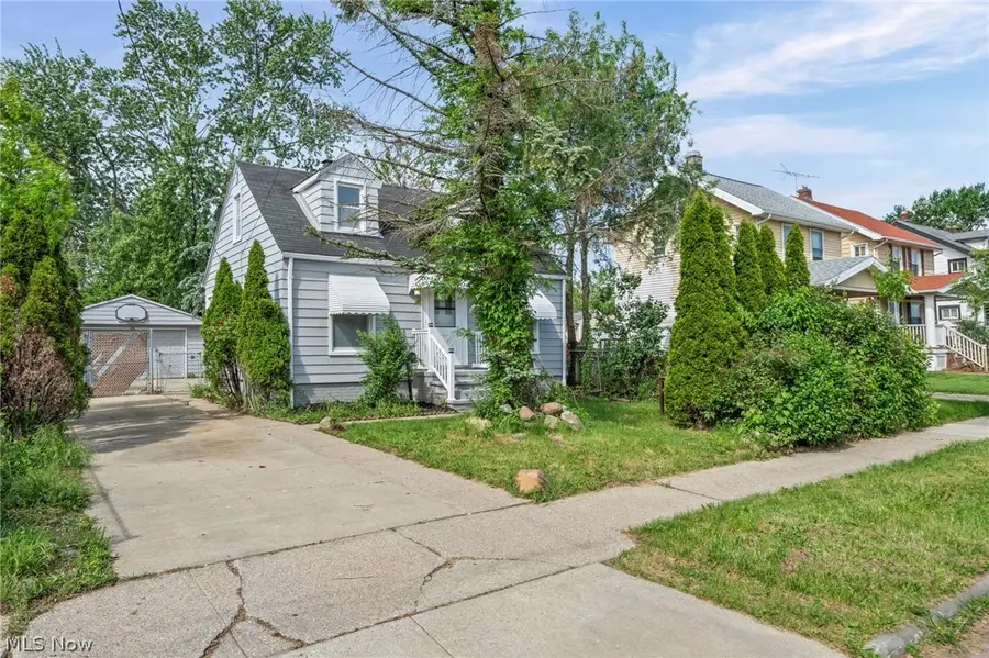 3854 W 116th Street, Cleveland, OH 44111 - #3
