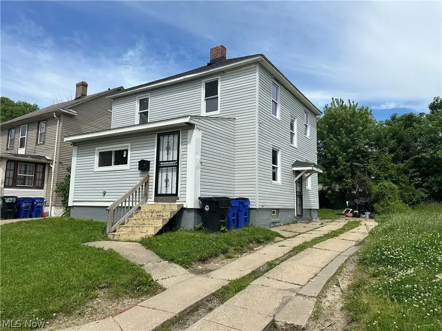 3541 E 113th Street, Cleveland, OH 44105 - #3