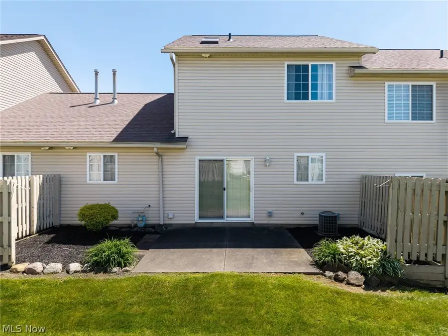808 Doty Drive, Wadsworth, OH 44281 - #2