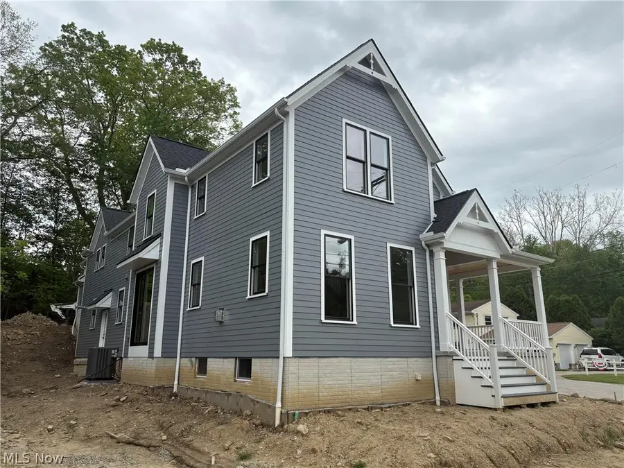 295 S Franklin Street, Chagrin Falls, OH 44022 - #3