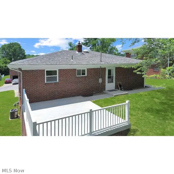 156 Pembroke Road, Steubenville, OH 43953 - #2