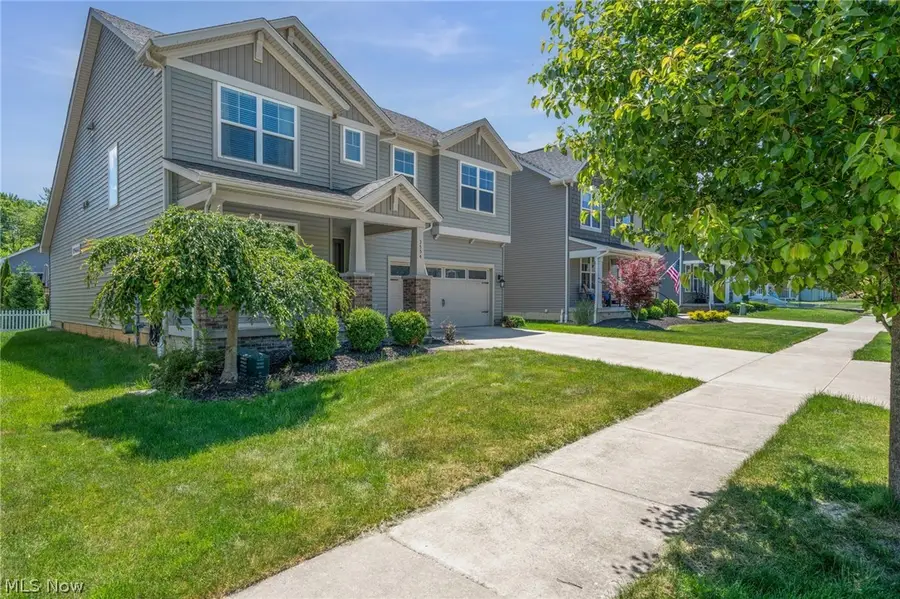 3554 Brunswick Lake Parkway, Brunswick, OH 44212 - #2