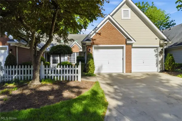 31825 Bayview Drive #126, Avon Lake, OH 44012