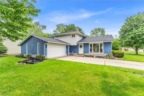 891 Pepperwood Drive, Brunswick, OH 44212