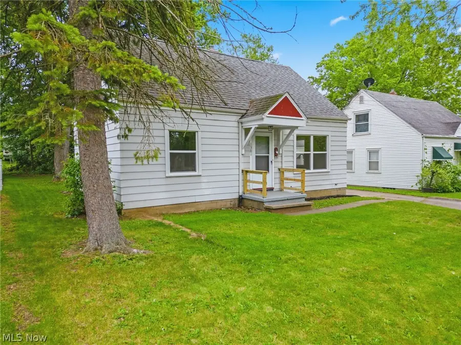 1381 Greenwood Avenue, Akron, OH 44320 - #2