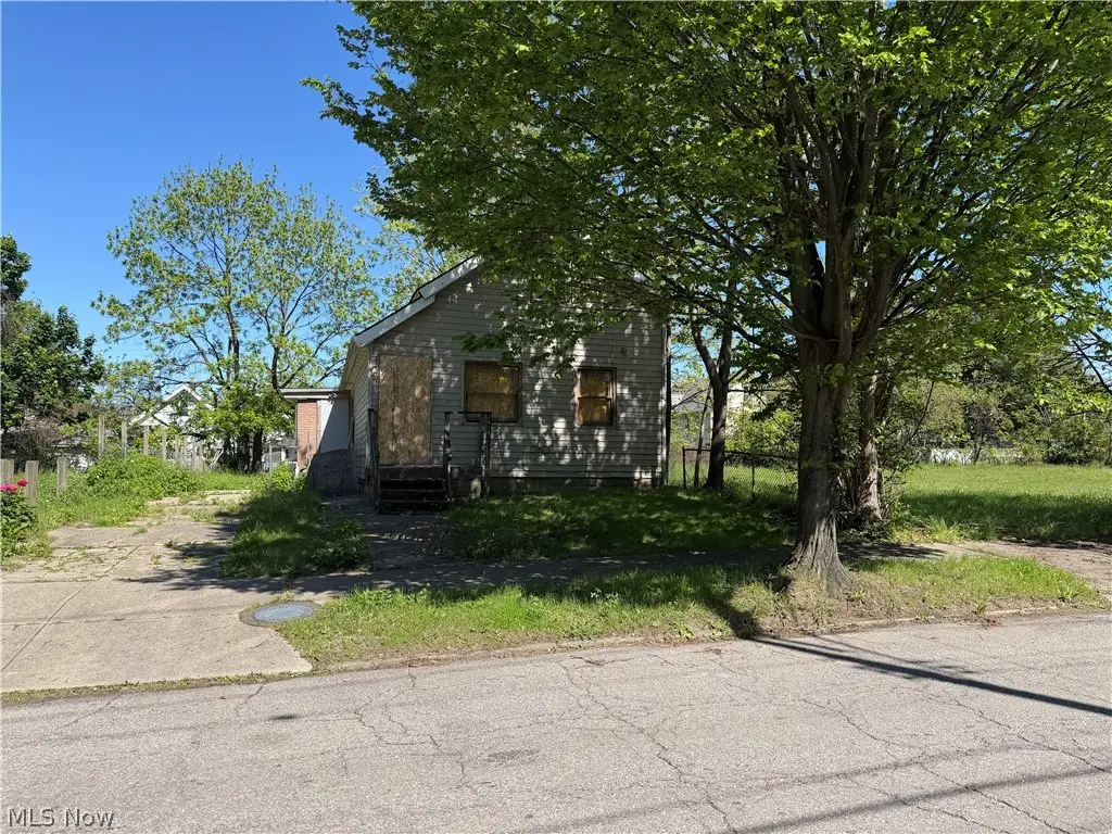 3419 E 70th Street, Cleveland, OH 44127 - #1