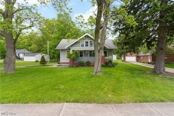 25001 Chardon Road, Richmond Heights, OH 44143