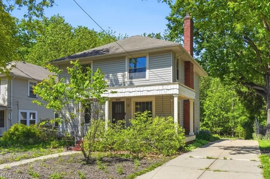 205 Logan Street, Bedford, OH 44146 - #2