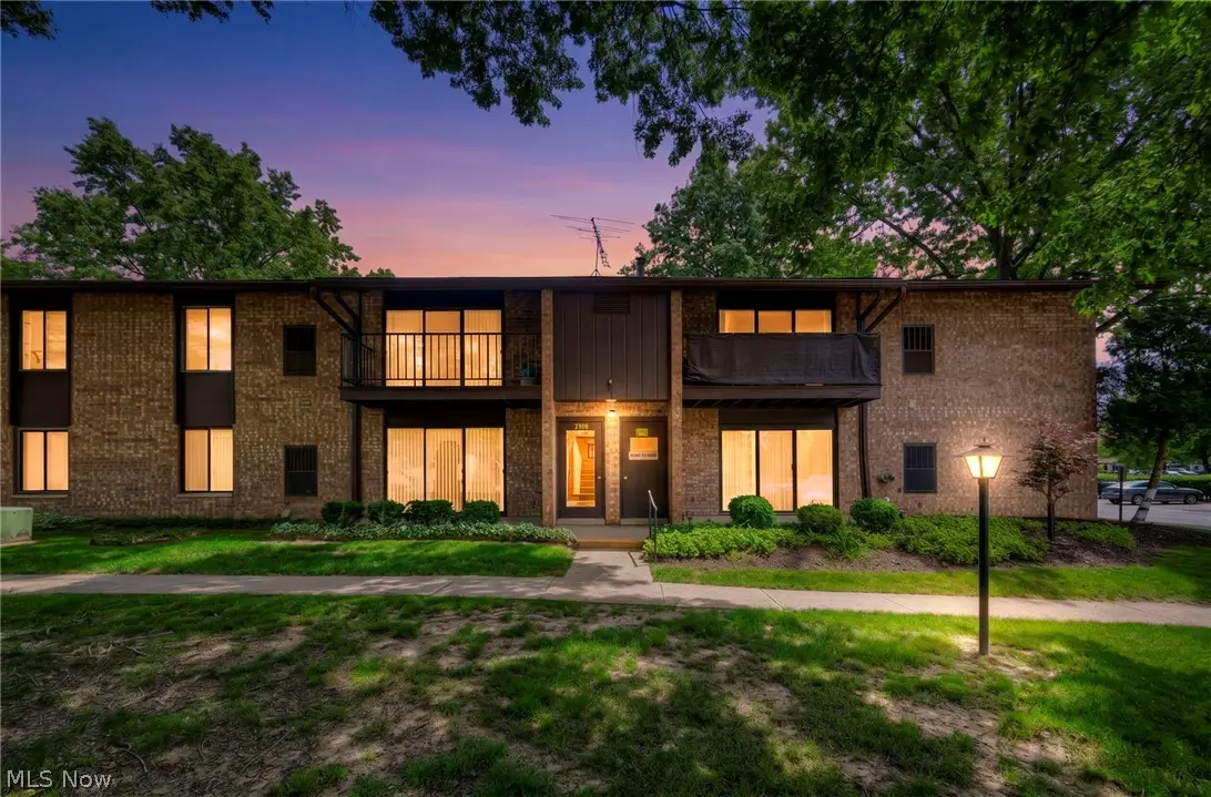 16430 Heather Lane #204, Middleburg Heights, OH 44130 - #1