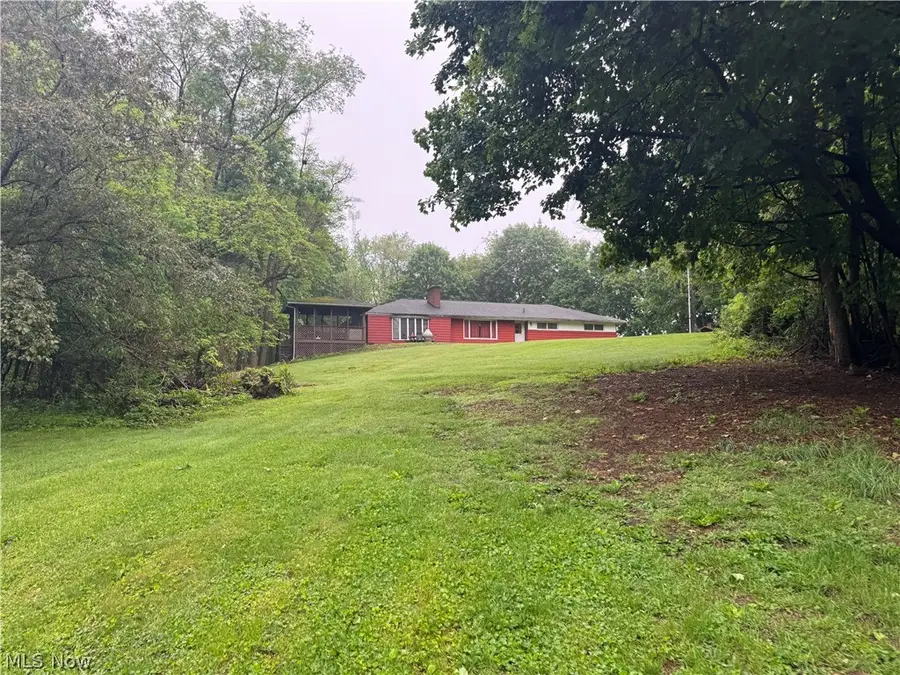 12797 Oakwood Nw Avenue, Uniontown, OH 44685 - #3