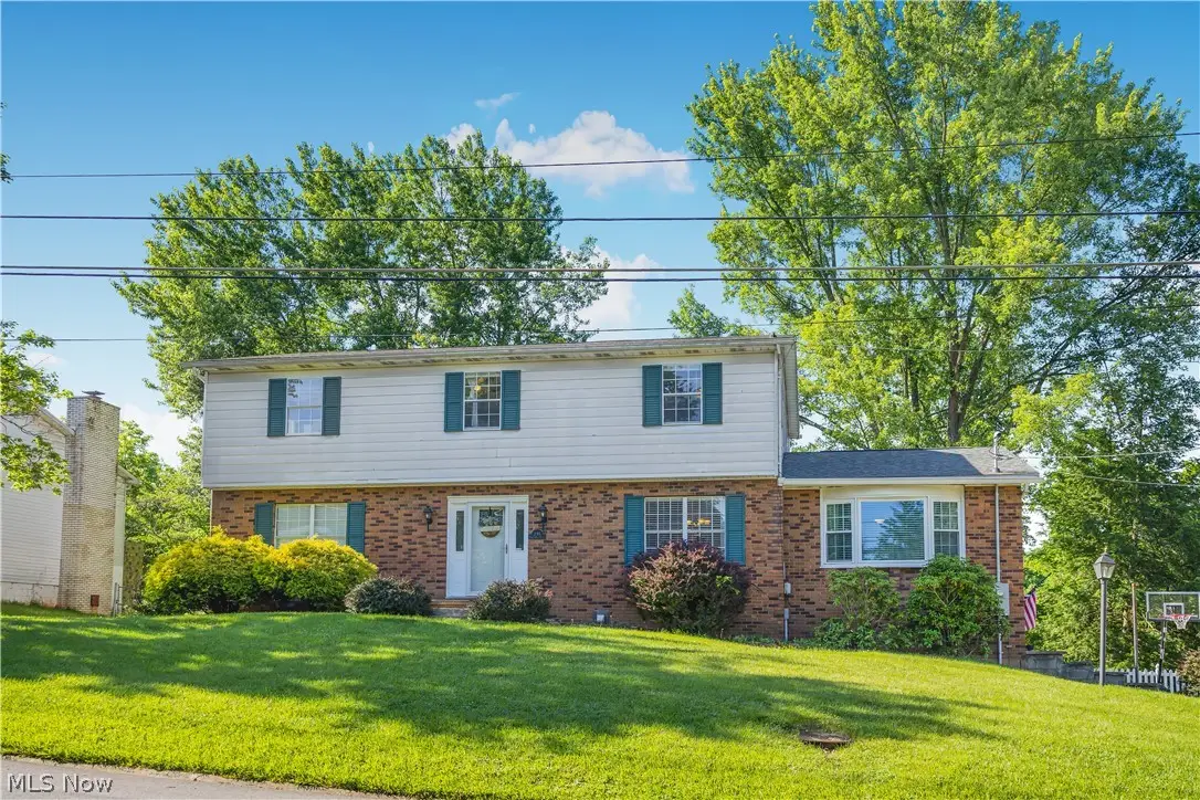 246 North Hills Drive, Parkersburg, WV 26104 - #1