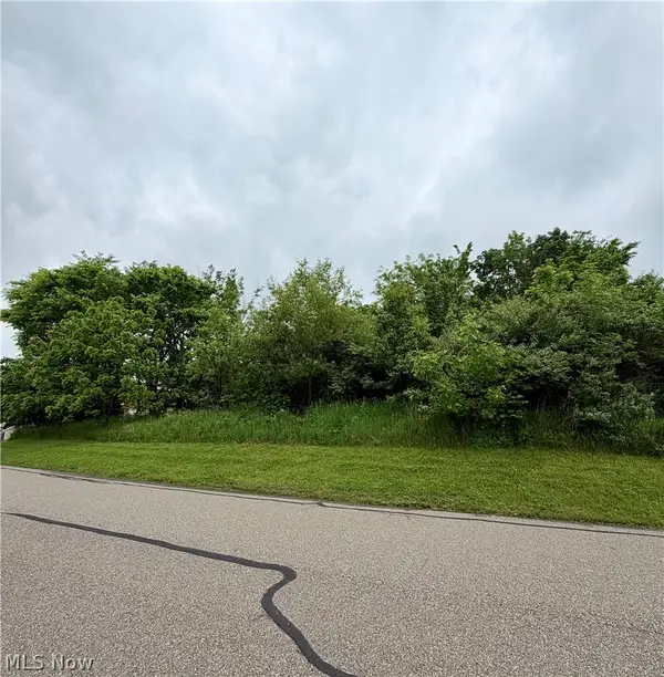 La Font Circle, Bolivar, OH 44612