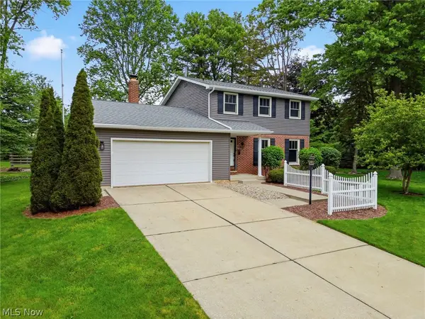 2617 Northam Nw Circle, North Canton, OH 44720