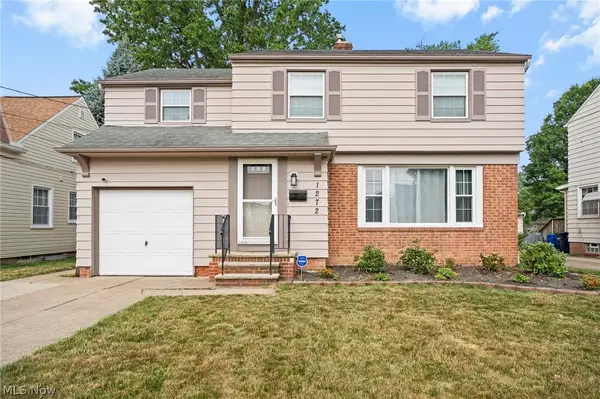 1272 Gordon Road, Lyndhurst, OH 44124