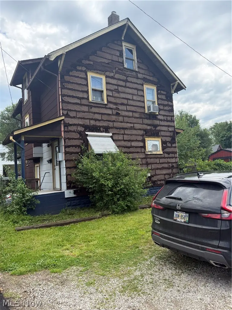 741 1st Se Street, Massillon, OH 44646 - #2