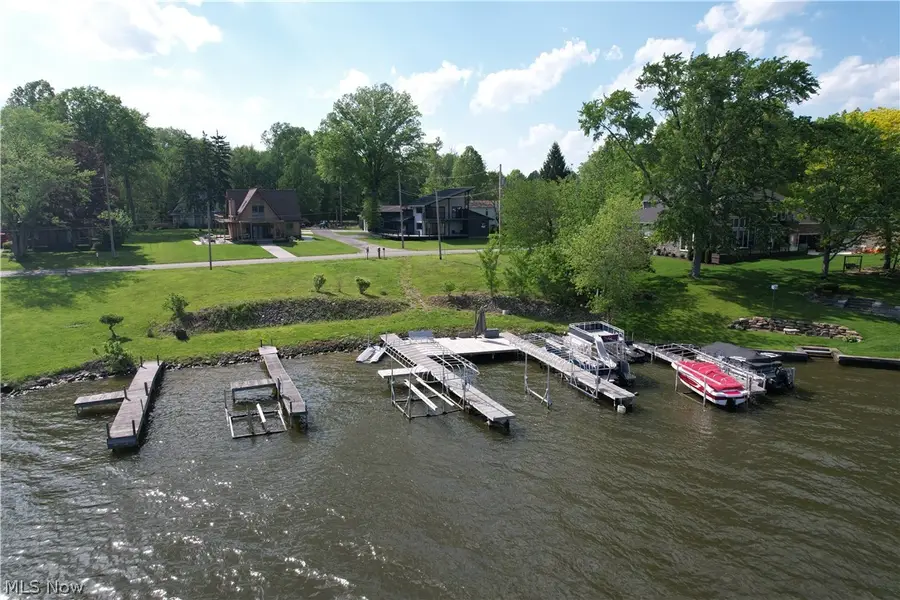 1652 Jersey Street, Lake Milton, OH 44429 - #3