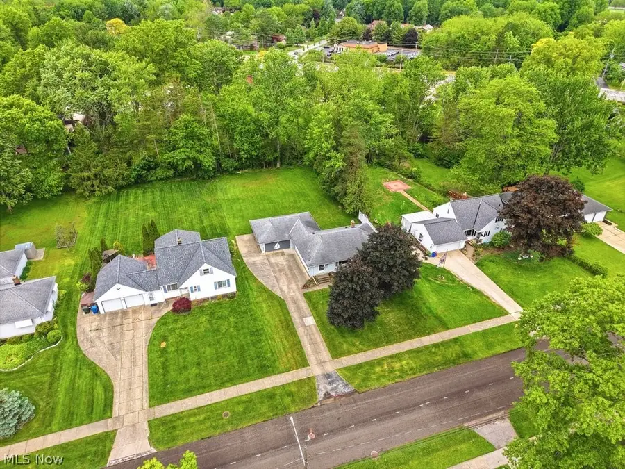 6524 Charles Road, North Olmsted, OH 44070 - #2