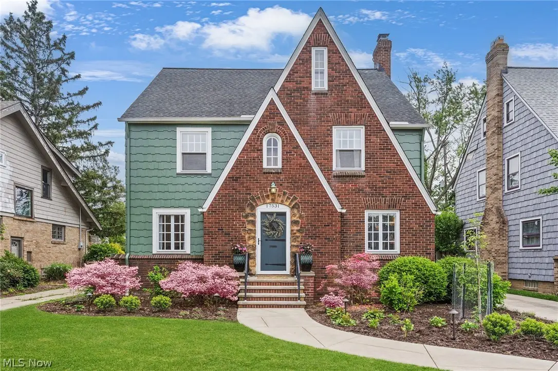 17531 Daleview Drive, Lakewood, OH 44107 - #1