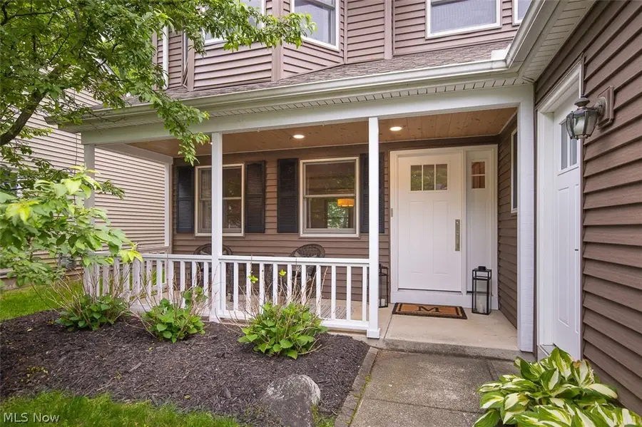 578 Red Oak Lane, Bay Village, OH 44140 - #2