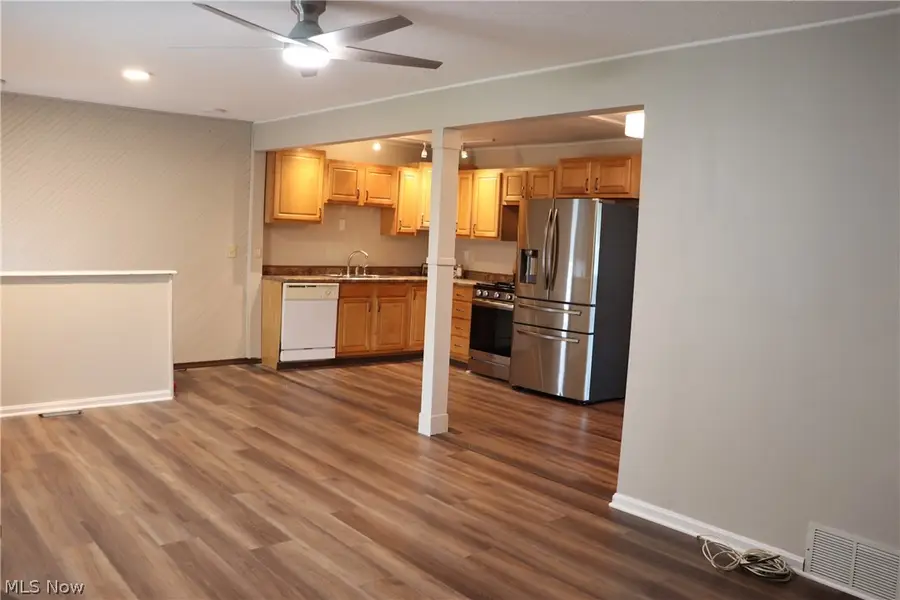 181 John Street, Bedford, OH 44146 - #3