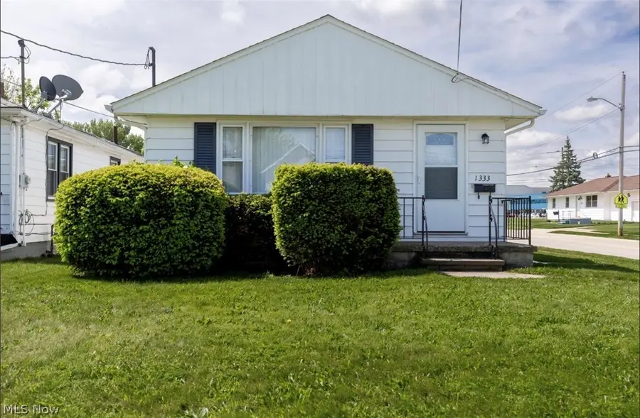 1333 W 23 Street, Lorain, OH 44052 - #2