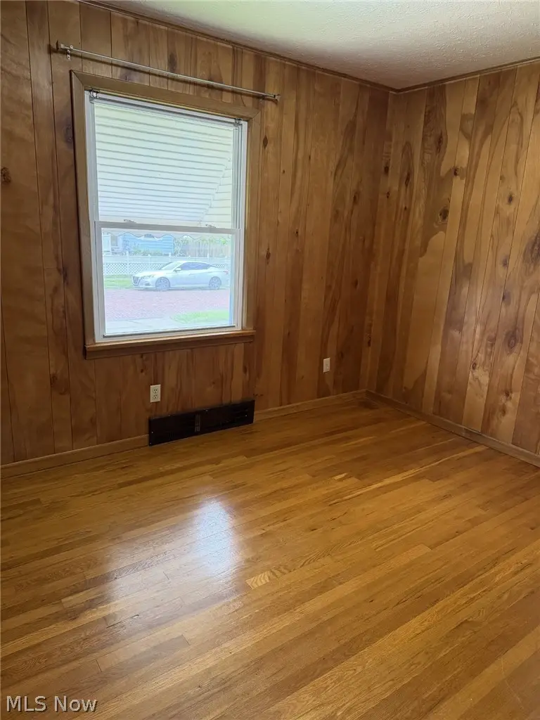 12412 Mortimer Avenue, Cleveland, OH 44111 - #3