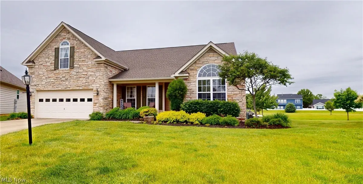 5786 Overlook Way, North Ridgeville, OH 44039 - #1