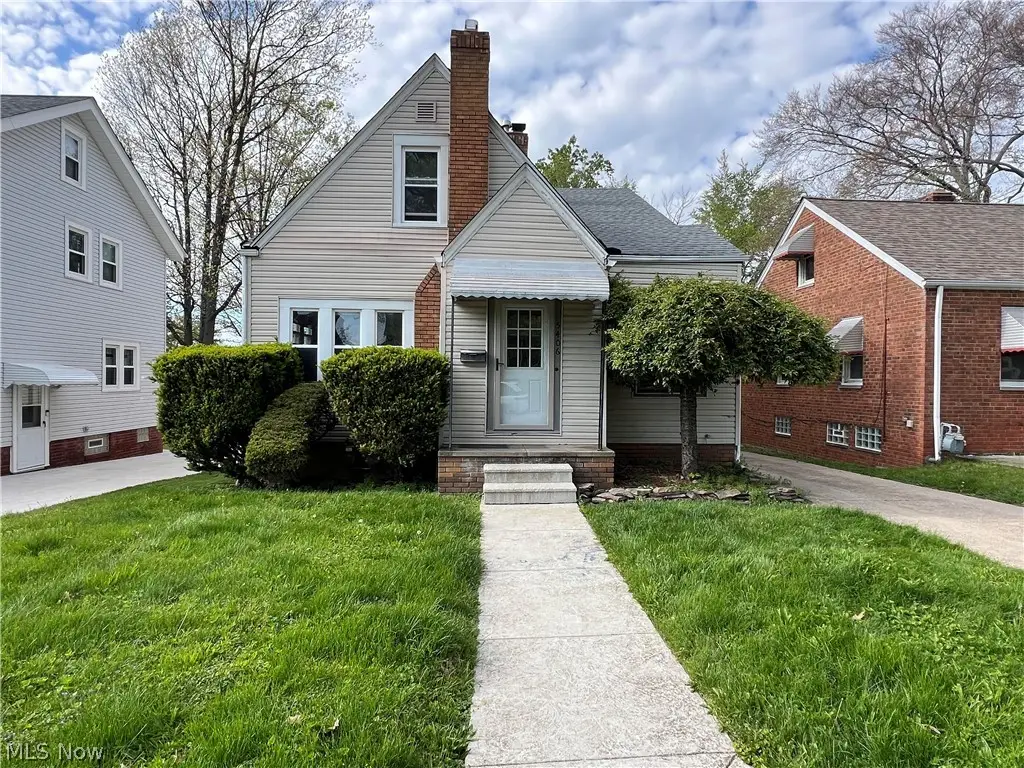 5406 Theota Avenue, Parma, OH 44129 - #1