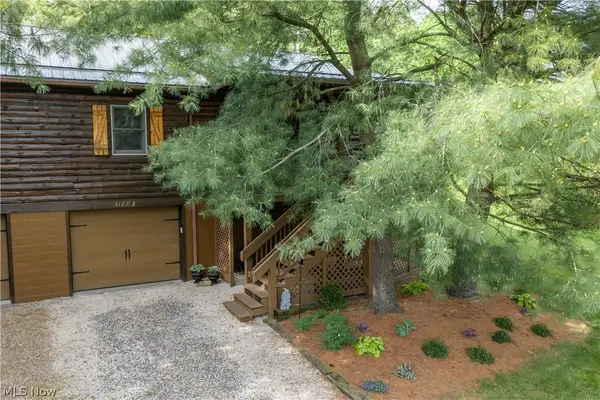 3188 Schneiders Crossing Nw Road #J, Dover, OH 44622