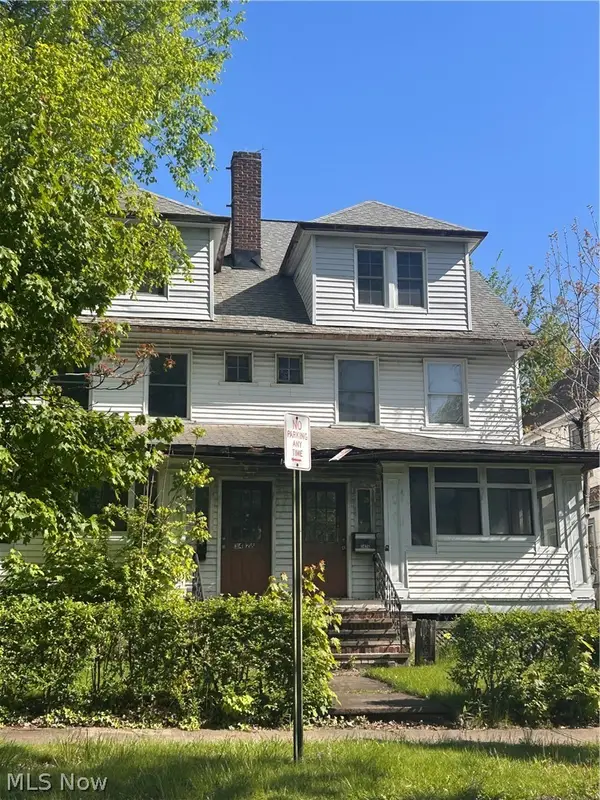 3426 Mapledale Avenue, Cleveland, OH 44109