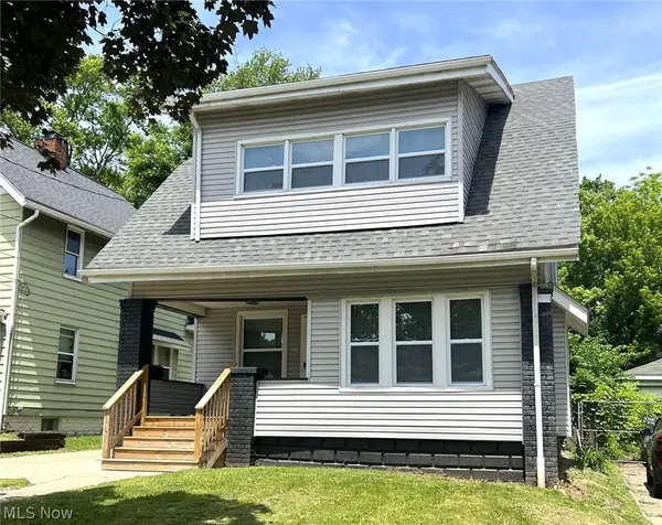 31 E Brookside Avenue, Akron, OH 44301