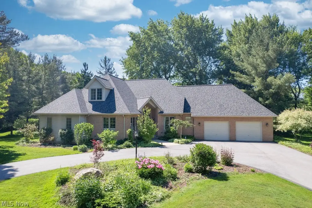 10 Deep Creek Lane, Moreland Hills, OH 44022 - #1